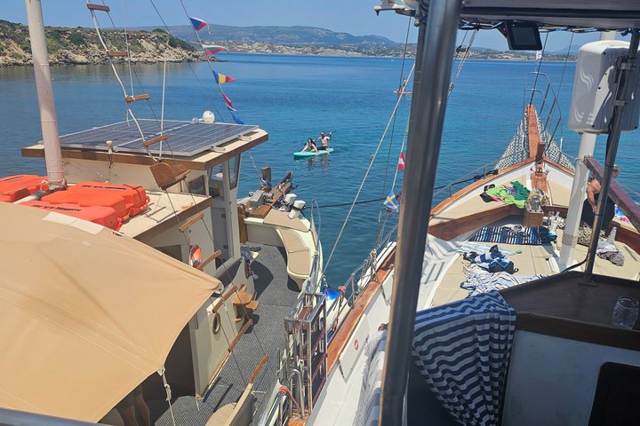 "Dreamy cruise"Daily Cruise from Argostoli harbour with a traditional Greek boat
