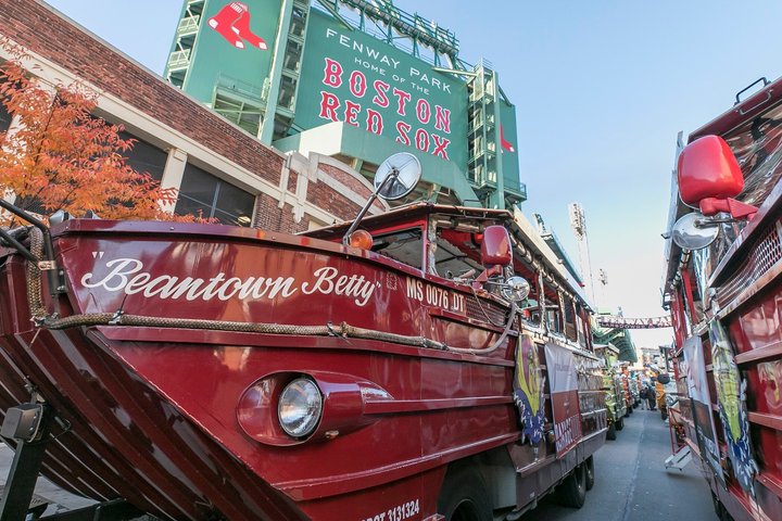 Boston Duck Boat Sightseeing City Tour with Cruise