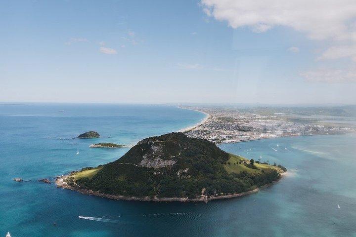 Cathedral Cove 2 Hour Scenic Coastal Helicopter Tour Tauranga