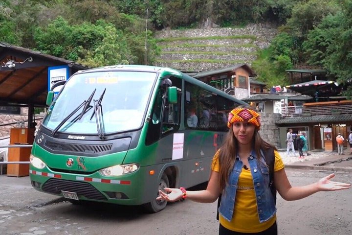 Machu Picchu Shuttle Bus Round-Trip Tickets from Aguas CalienteS