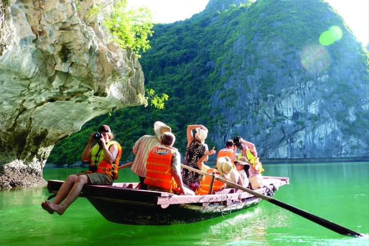 Ha Long Bay Day Cruise Kayaking, Cave, Island, Swimming, Lunch