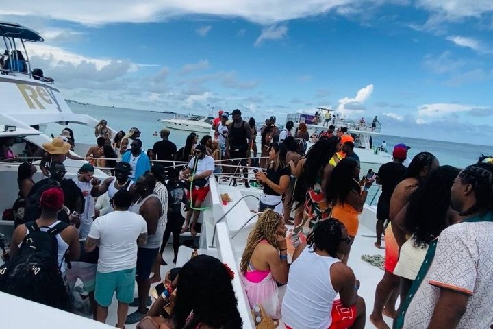 Exclusive Hip Hop Punta Cana Party Boat with Open Bar *Only Adult