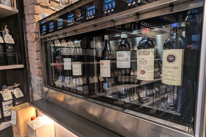 Wine Tasting with Cured Meats and Cheeses in Bergamo