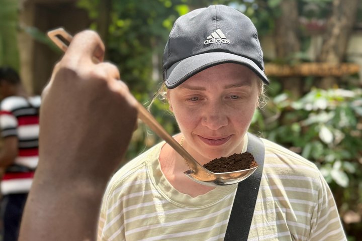 Moshi: Materuni Waterfalls Hike, Traditional Lunch & Coffee Farm