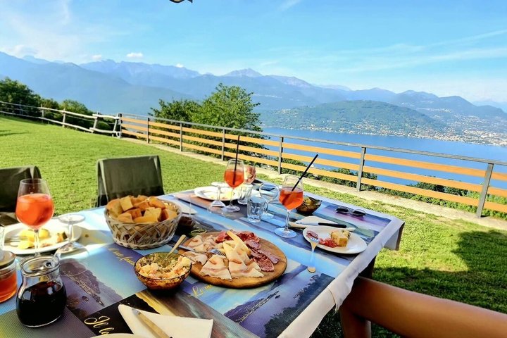 Ebike Tour Stresa with fantastic views and local aperitif