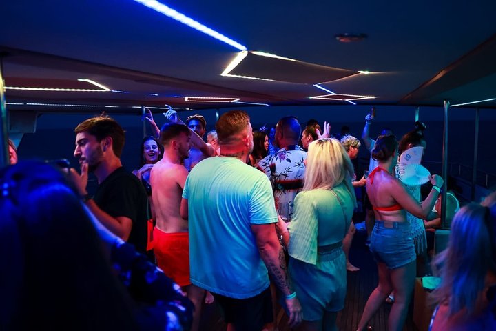 The Original 80/90's & DJ Sunset Cruise - ADULTS 16+