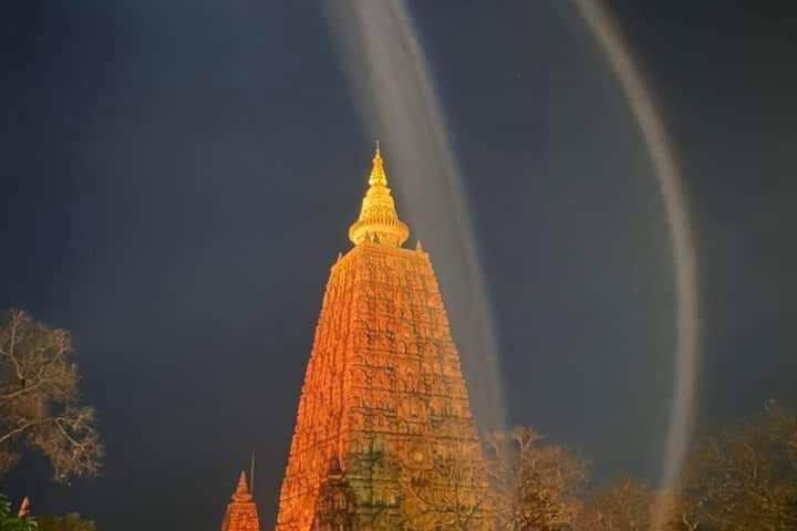 Full-Day Private Guided Bodhgaya Tour with Pick Up