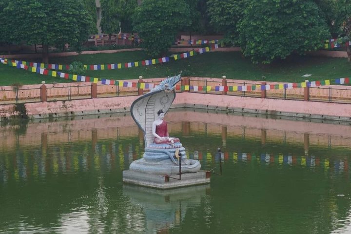 Full-Day Private Guided Bodhgaya Tour with Pick Up