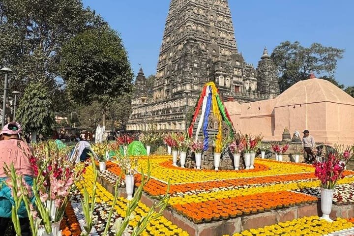 Full-Day Private Guided Bodhgaya Tour with Pick Up
