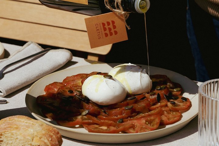 Olive Oil Tasting with Local Food on Lake Garda Hills