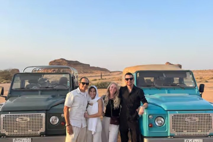 Fancy Tour of Hegra in a Vintage Land Rover