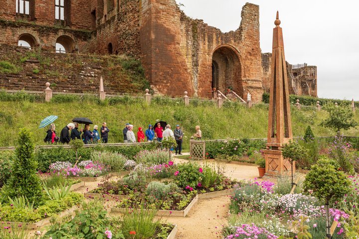 Kenilworth Castle and Elizabethan Garden Ticket
