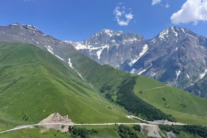 Private Day Tour from Kutaisi to Svaneti Zagar Pass and Ushguli