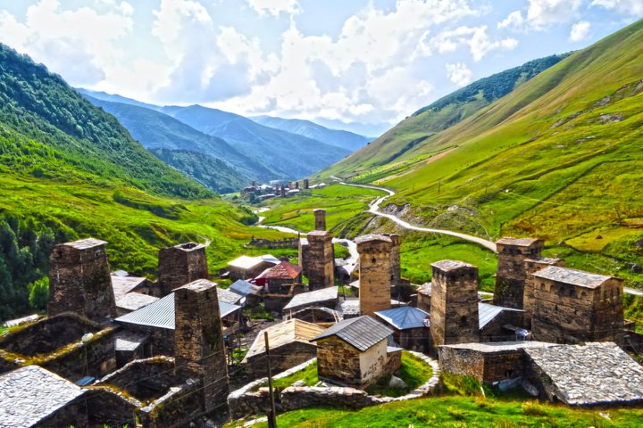 Private Day Tour from Kutaisi to Svaneti Zagar Pass and Ushguli