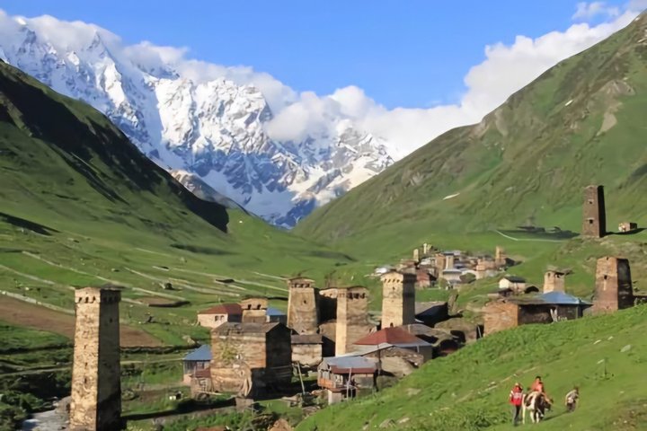 Private Day Tour from Kutaisi to Svaneti Zagar Pass and Ushguli