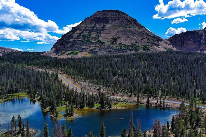 Mirror Lake & Uinta Mountains Half-Day Tour from Park City