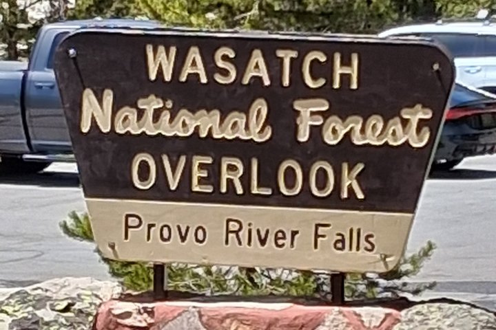 Mirror Lake & Uinta Mountains Half-Day Tour from Park City
