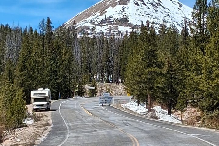 Mirror Lake & Uinta Mountains Half-Day Tour from Park City