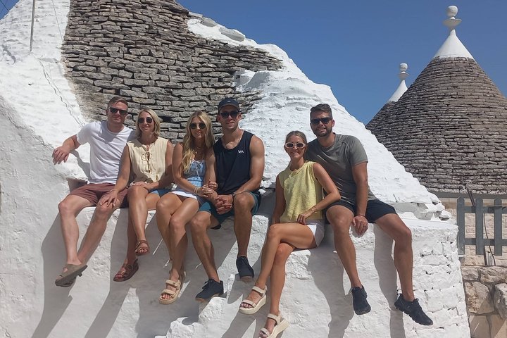 Tour Ebike Trulli Alberobello e Locorotondo