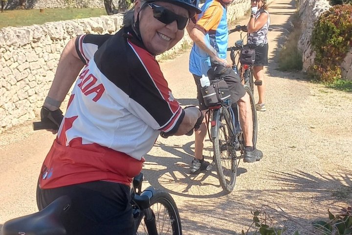 Tour Ebike Trulli Alberobello e Locorotondo