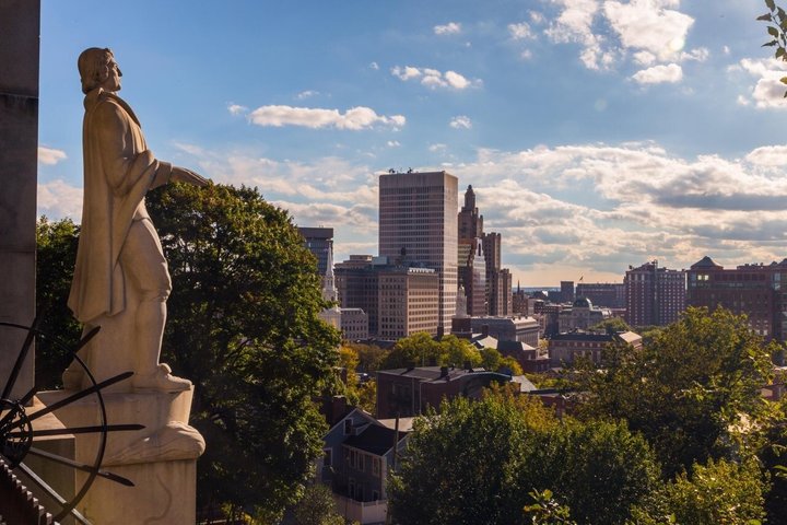 Providence East Side Sights and Stories Guided Tour