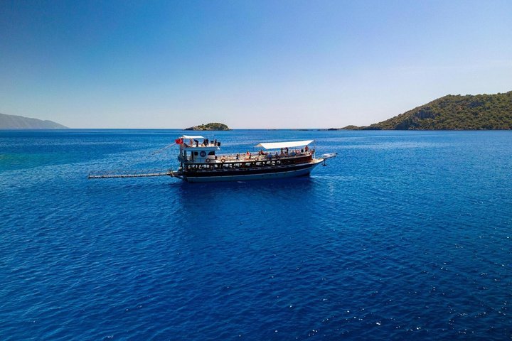 Oludeniz Full Day Boat Cruise with Lunch and Butterfly Valley