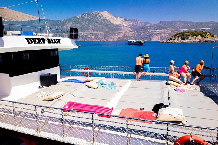 Oludeniz Full Day Boat Cruise with Lunch and Butterfly Valley