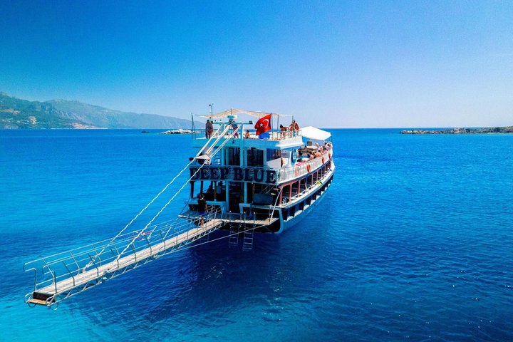 Oludeniz Full Day Boat Cruise with Lunch and Butterfly Valley