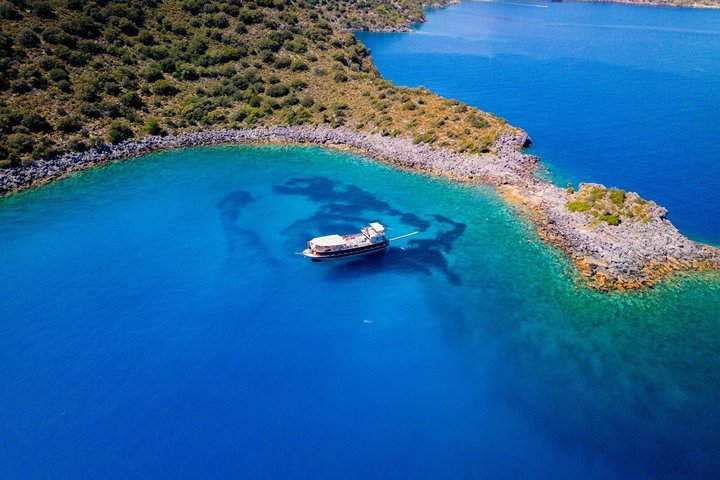 Oludeniz Full Day Boat Cruise with Lunch and Butterfly Valley