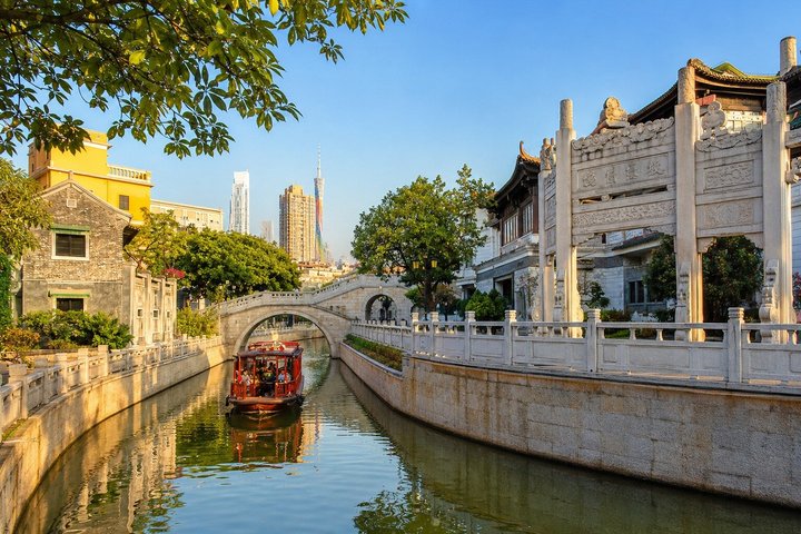 Private Guangzhou Layover Tour - Food, History & City Life