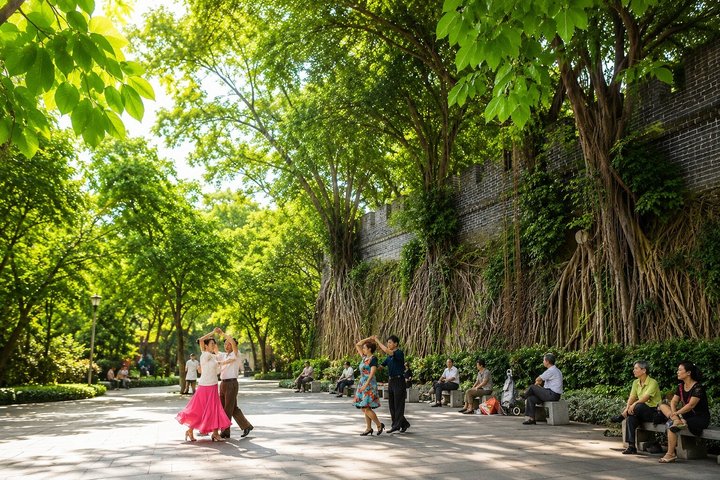 Private Guangzhou Layover Tour - Food, History & City Life