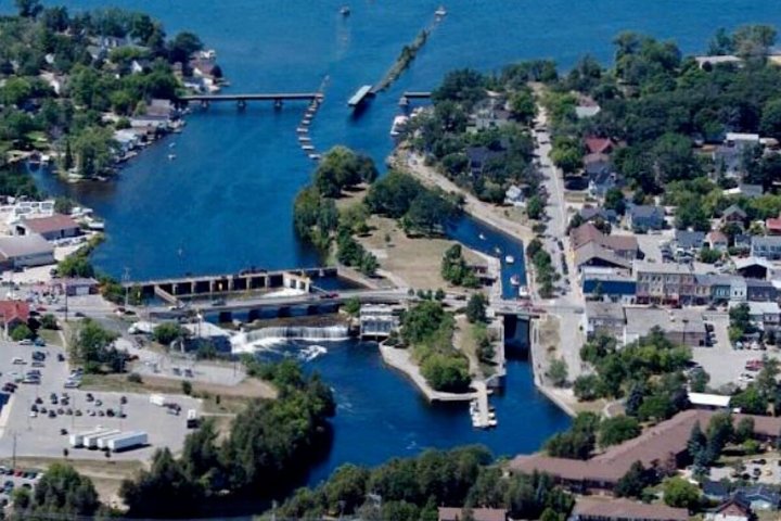 YACHT PARTY And Cruise To FENELON FALLS - Kawartha Lakes