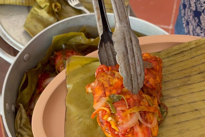 Taste of the Yucatan: Merida Cooking Class and Market Visit