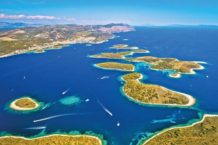 From Trogir: Blue Lagoon, Underwater Museum & Beach Bar Borkko