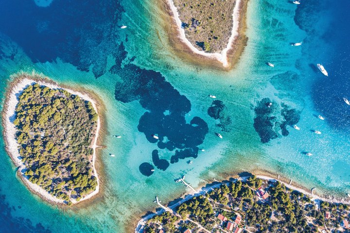From Trogir: Blue Lagoon, Underwater Museum & Beach Bar Borkko