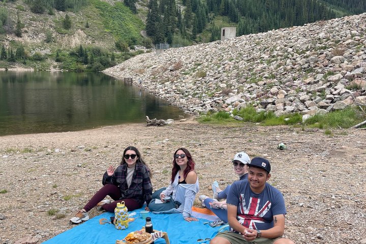 Scenic Hike with Charcuterie Tasting