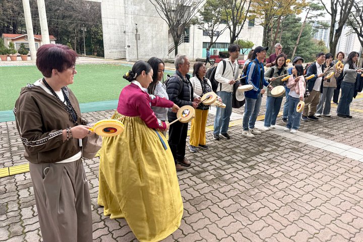 Gyeonggi Gugak Center Ticket: Korean Music & Cultural Experience