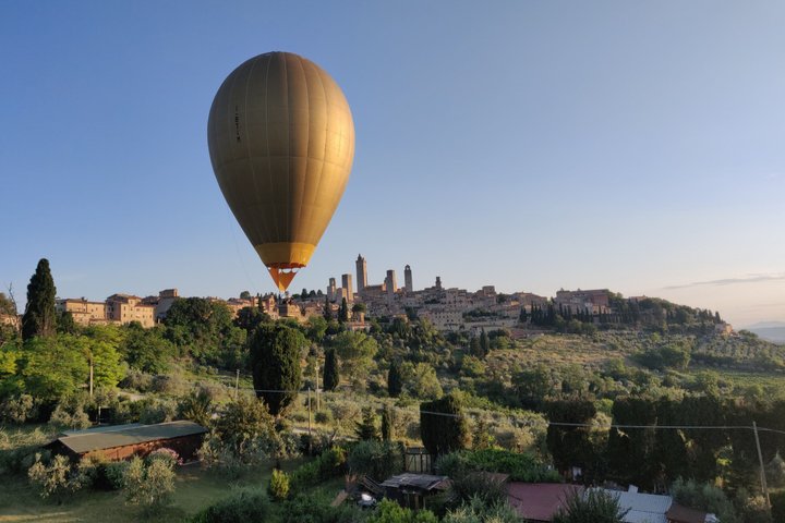 Hot Air Balloon Ride in San Gimignano, Tuscany