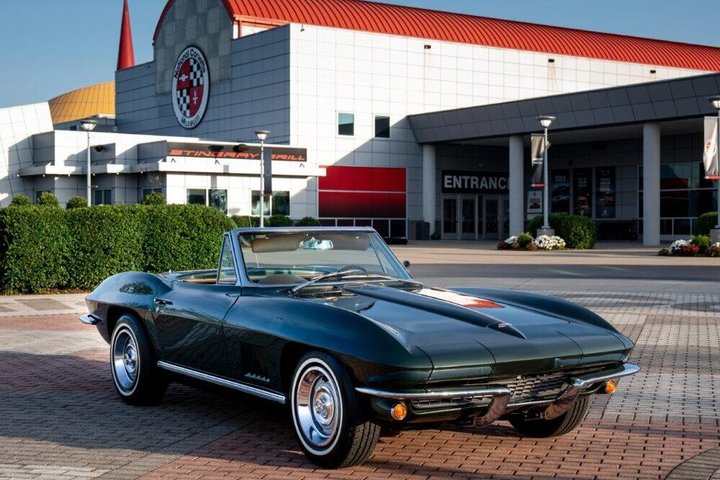 Luxury Corvette Experience from Nashville