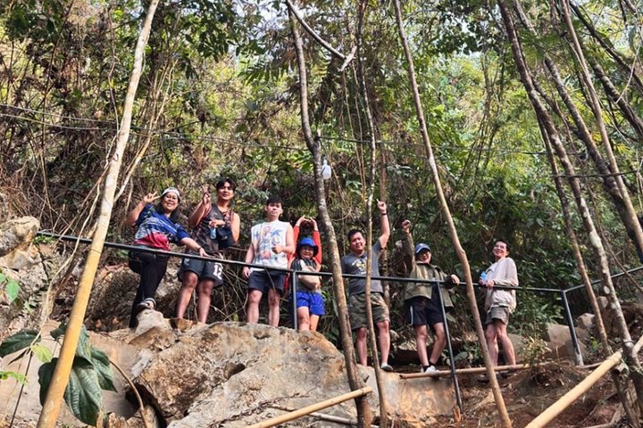 1 Day Trip to Vang Vieng Immersion History Nature and Culture