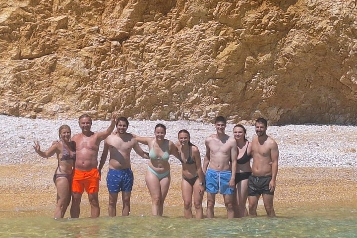 2 hour Boat tour to the wild bay's of Stara Baška