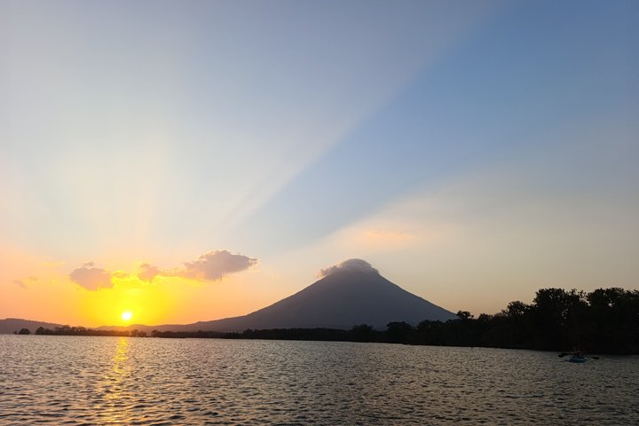 Private Kayaking Experience in Ometepe