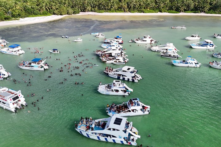 Punta Cana Exclusive Hip Hop Party Boat Vibes Adult With Open bar
