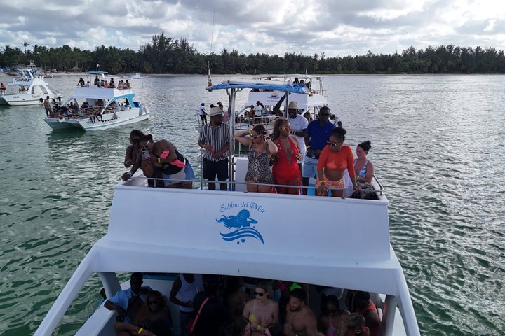 Punta Cana Exclusive Hip Hop Party Boat Vibes Adult With Open bar