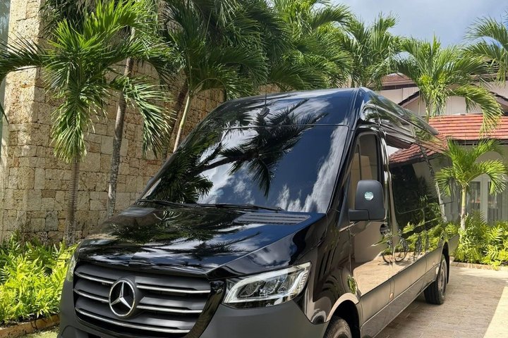 PRiVATE TRANSFERS FROM PUNTA CANA AIRPORT TO HOTELS -FAST SERVICE