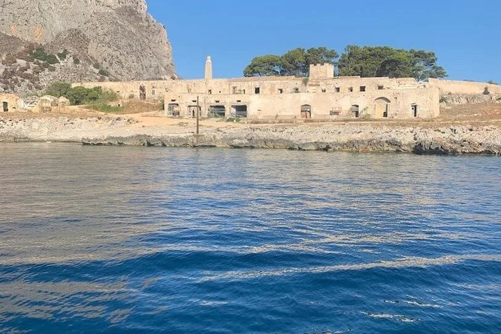from San vito lo Capo allo gypsy and Scopello with sea caves