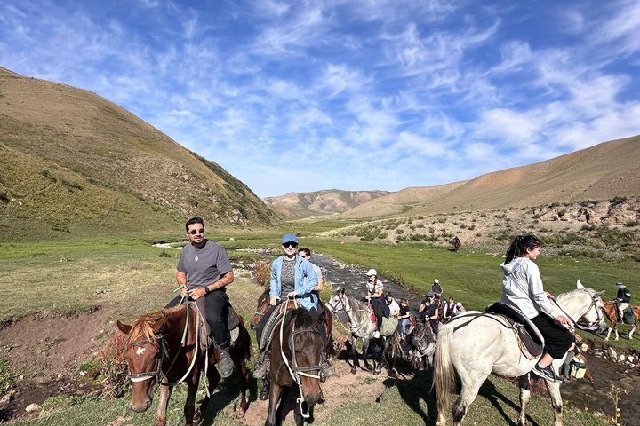 3 Day Horse Tracking to Song Kul Small Group Tour