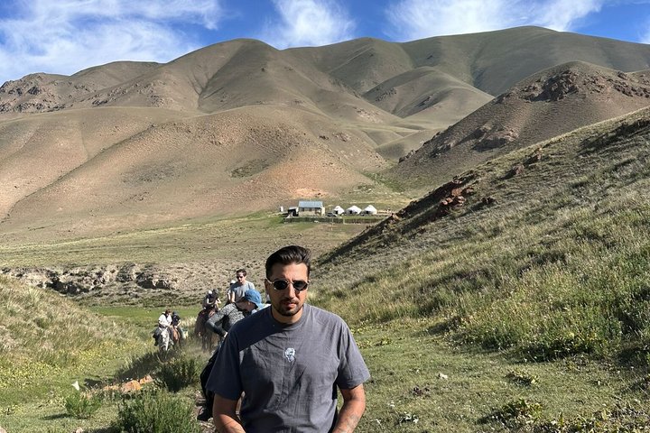 3 Day Horse Tracking to Song Kul Small Group Tour