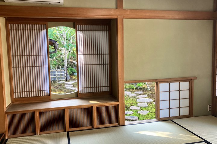 Chiba: Kimono & Tea Ceremony at a Historic Castle Garden