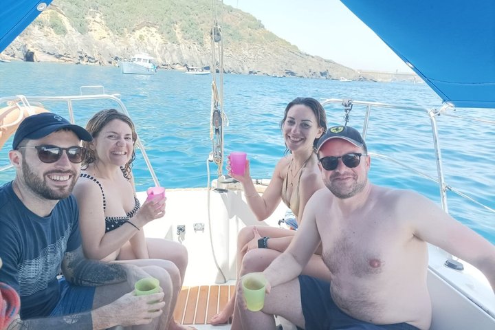 Day on a Sailing Boat in Procida
